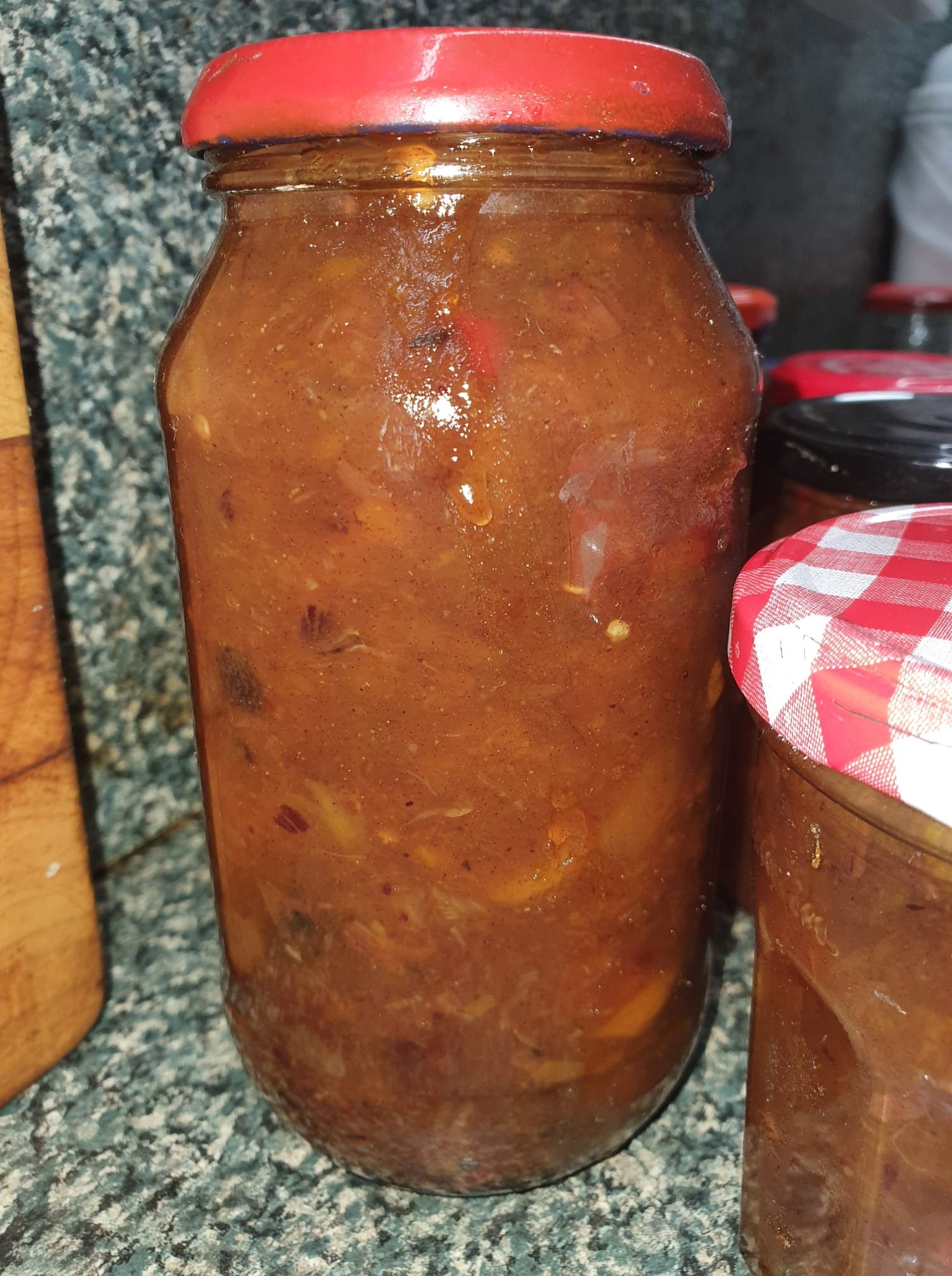 Image of the fully cooked chutney, presented in a jar.